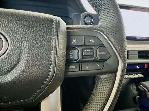 New 2026 Toyota Tacoma SR5 image 32