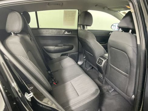 Used 2021 Kia Sportage LX FWD image 22