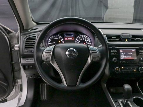 Used 2015 Nissan Altima 2.5 S w/ Special Edition Package image 22