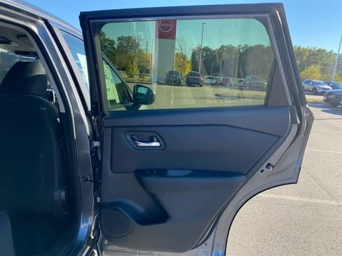 New 2026 Nissan Rogue SV image 24