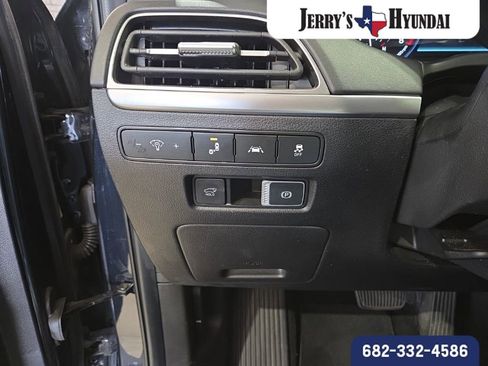 Used 2021 Hyundai Palisade SEL w/ Convenience Package image 13