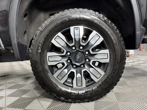 Used 2022 Chevrolet Silverado 2500 LTZ w/ Z71 Chrome Sport Edition AWD/4WD image 44