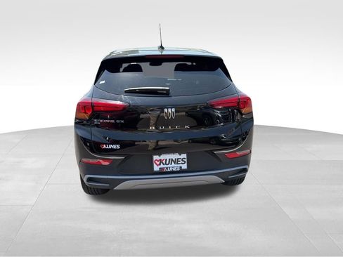 Used 2025 Buick Encore GX Preferred AWD/4WD image 9