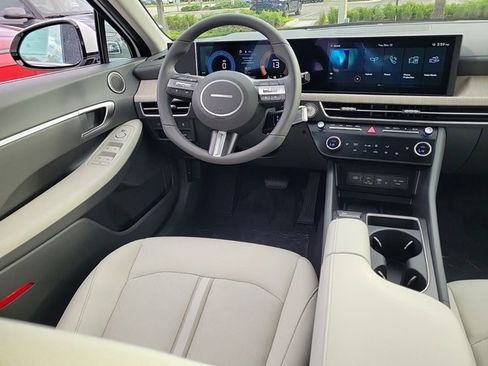 New 2025 Hyundai Sonata SEL image 14