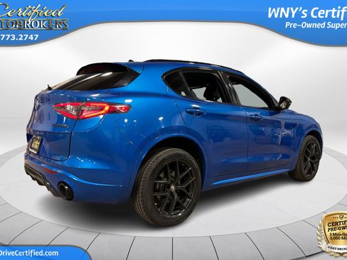 Used 2021 Alfa Romeo Stelvio Ti Sport AWD/4WD image 6
