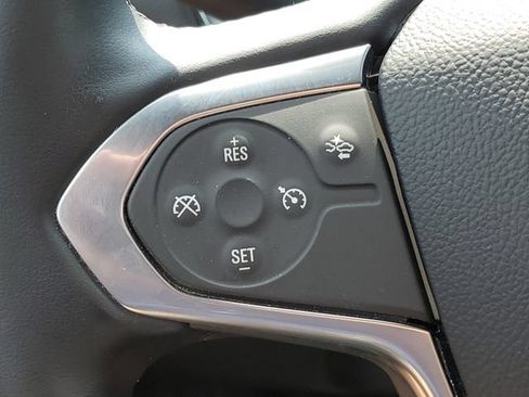 Certified 2023 Chevrolet Traverse LT FWD image 12