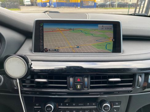 Used 2015 BMW X5 M AWD/4WD image 21