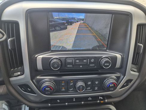 Used 2014 GMC Sierra 1500 SLT w/ SLT Preferred Package AWD/4WD image 12
