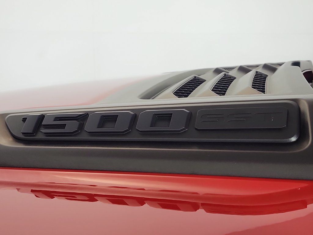 Used 2025 RAM 1500 Rebel w/ Rebel Level 2 Equipment Group AWD/4WD image 8