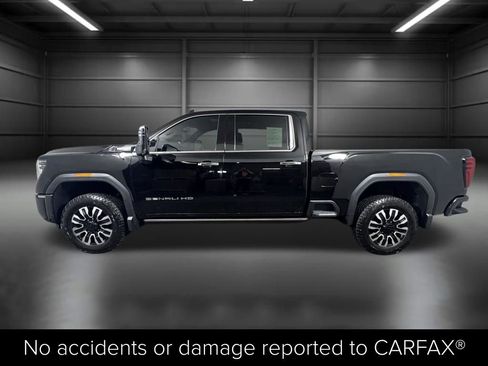 Used 2026 GMC Sierra 2500 Denali Ultimate w/ Max Trailering Package AWD/4WD image 3