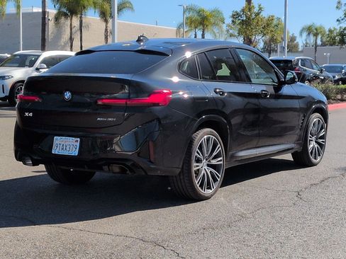 Used 2025 BMW X4 xDrive30i w/ M Sport Package image 10