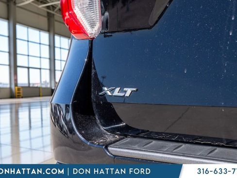 Used 2023 Ford Explorer XLT w/ Equipment Group 202A AWD/4WD image 35