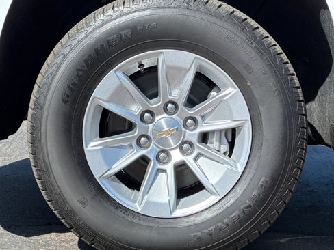 New 2025 Chevrolet Silverado 1500 LT image 25