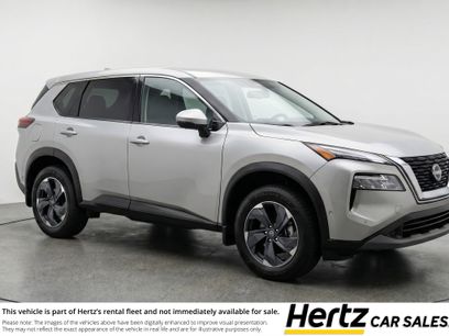 Used 2025 Nissan Rogue SV