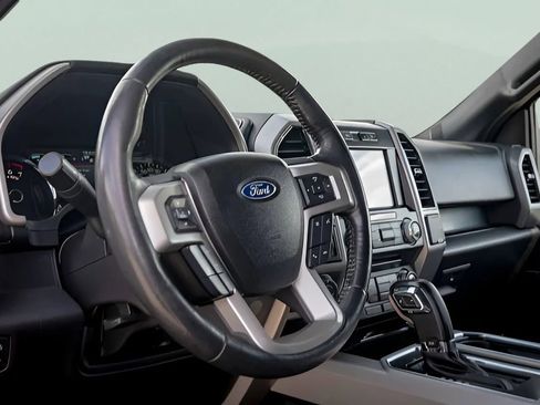 Used 2018 Ford F150 Lariat w/ Equipment Group 501A Mid AWD/4WD image 15