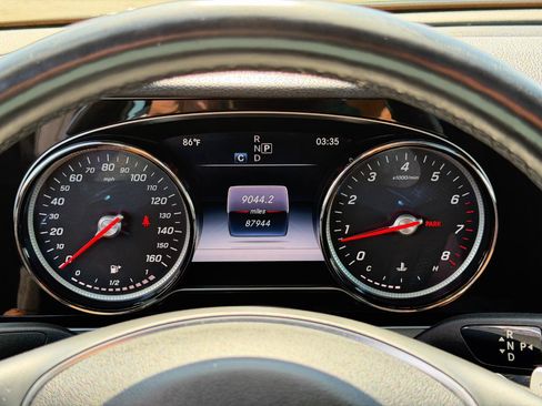 Used 2017 Mercedes-Benz E 300 4MATIC image 19
