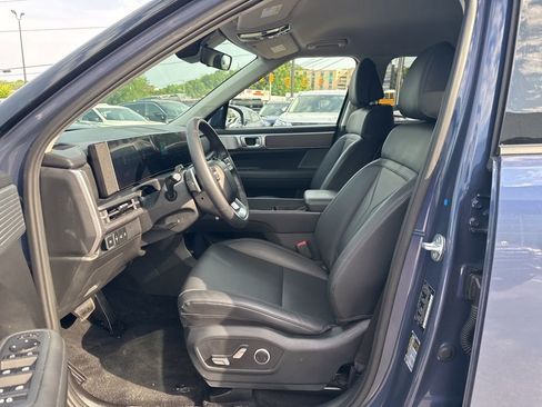 Used 2025 Hyundai Santa Fe SEL AWD/4WD image 11