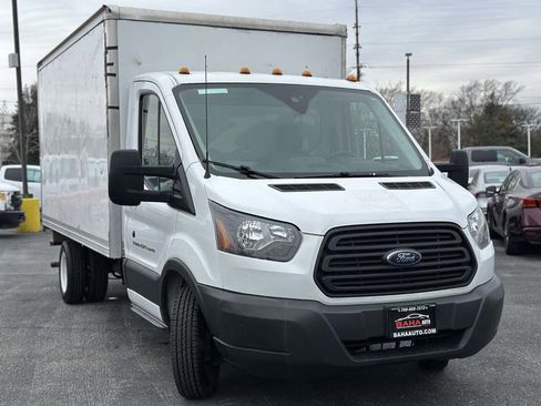 Used 2018 Ford Transit 350 156 DRW image 4