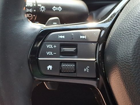 Used 2024 Honda CR-V Sport Touring image 21