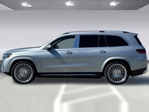 New 2026 Mercedes-Benz Maybach GLS 600 Maybach GLS 600 image 2