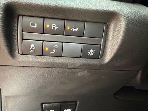 Used 2024 Nissan Kicks S FWD image 20