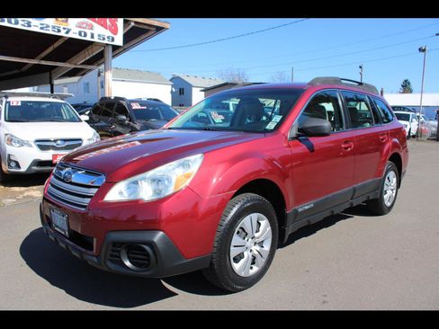 Used 2013 Subaru Outback 2.5i image 1