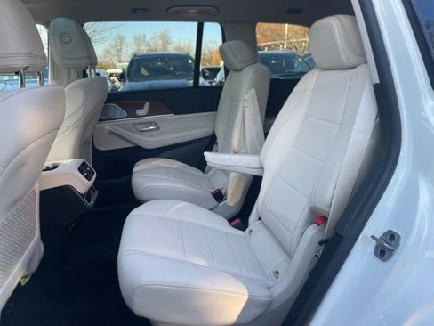 Certified 2022 Mercedes-Benz GLS 450 4MATIC image 20