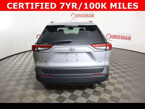 Used 2025 Toyota RAV4 XLE image 11