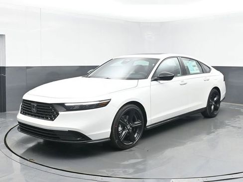 New 2026 Honda Accord Hybrid Sport-L image 5
