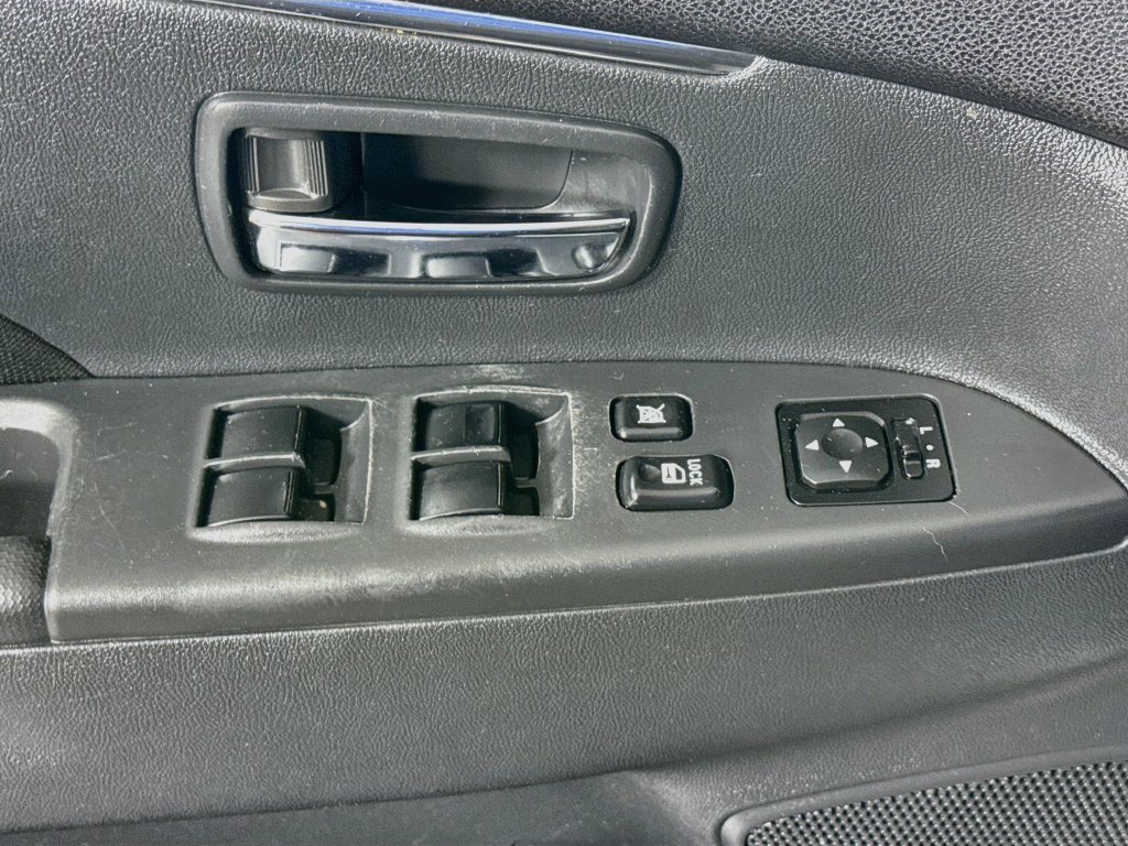 Used 2024 Mitsubishi Outlander Sport AWD image 22