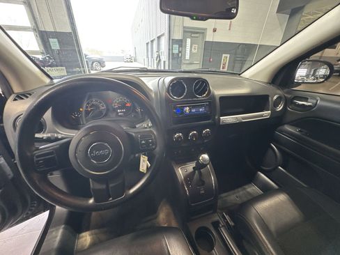 Used 2015 Jeep Compass Sport w/ Power Value Group AWD/4WD image 28