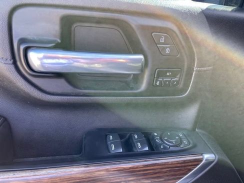 Used 2023 Chevrolet Silverado 3500 High Country w/ Z71 Off-Road Package AWD/4WD image 16