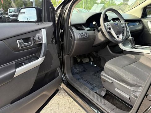 Used 2014 Ford Edge SE w/ Equipment Group 101A AWD/4WD image 11