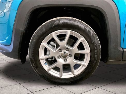 Used 2021 Jeep Renegade Latitude image 8