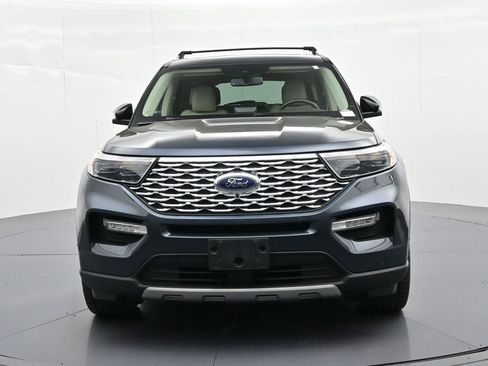 Used 2022 Ford Explorer Platinum w/ Equipment Group 601A AWD/4WD image 3