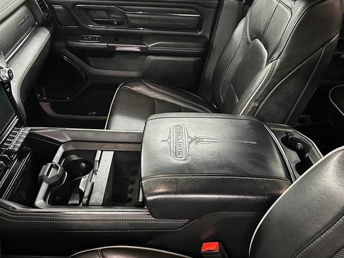 Used 2022 RAM 1500 Limited w/ Night Edition AWD/4WD image 17