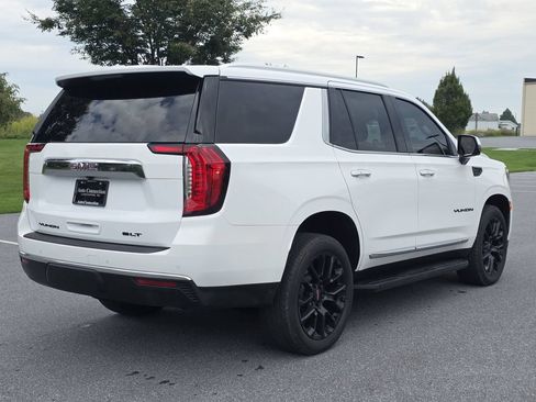 Used 2023 GMC Yukon SLT w/ SLT Premium Package AWD/4WD image 7