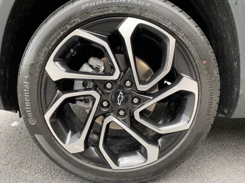 Used 2026 Chevrolet Trax RS FWD image 38