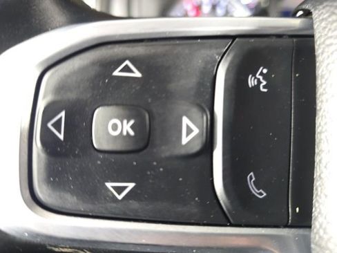 Used 2024 RAM 2500 Big Horn w/ Sport Appearance Package image 15