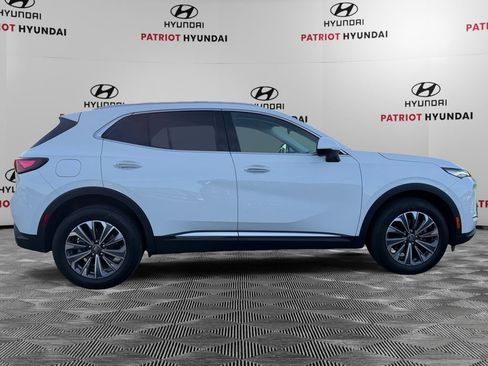 Used 2024 Buick Envision Preferred AWD/4WD image 2