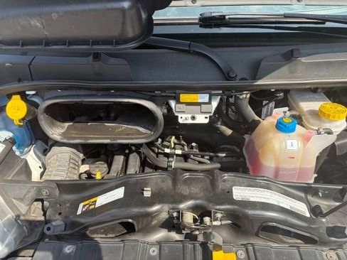 Used 2023 RAM ProMaster 2500 FWD image 13