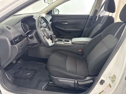 Used 2022 Nissan Sentra SV w/ All-Weather Package image 24