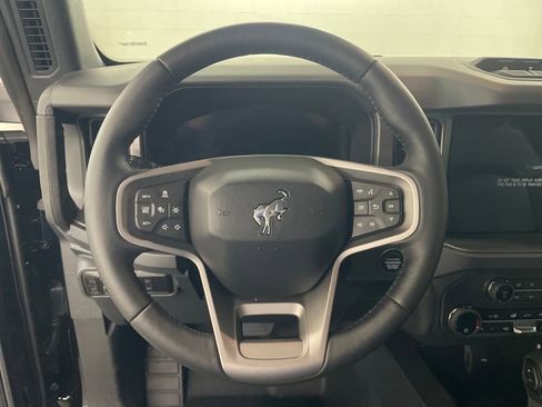New 2025 Ford Bronco Badlands image 17