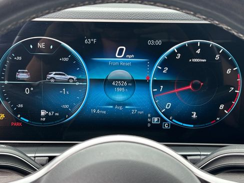 Used 2021 Mercedes-Benz GLE 350 4MATIC image 23