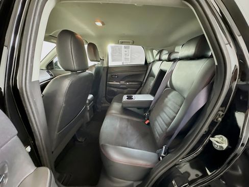 Used 2024 Mitsubishi Outlander Sport SE image 26