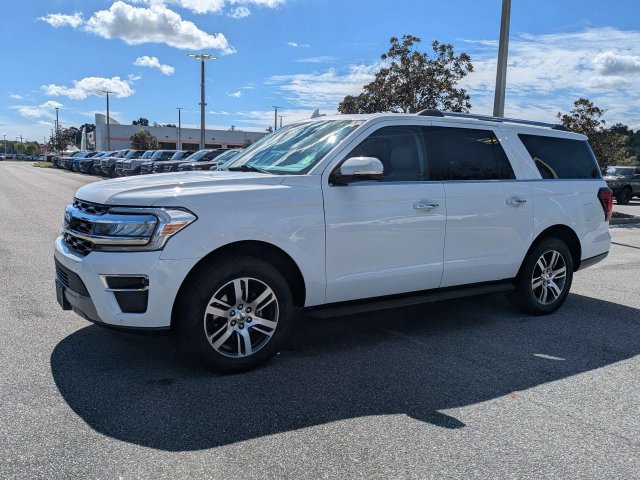 Used 2024 Ford Expedition Max Limited AWD/4WD image 8