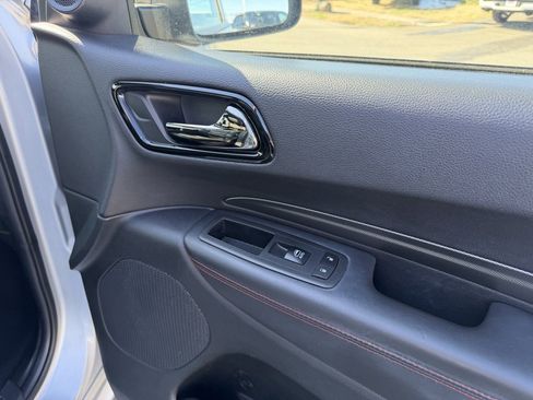 Used 2024 Dodge Durango GT image 31