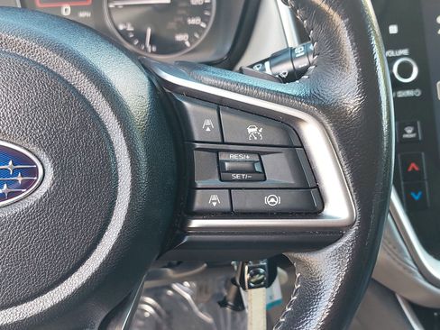 Used 2025 Subaru Outback Premium image 17