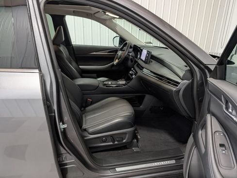 Used 2023 INFINITI QX60 Luxe w/ Cargo Package AWD/4WD image 29