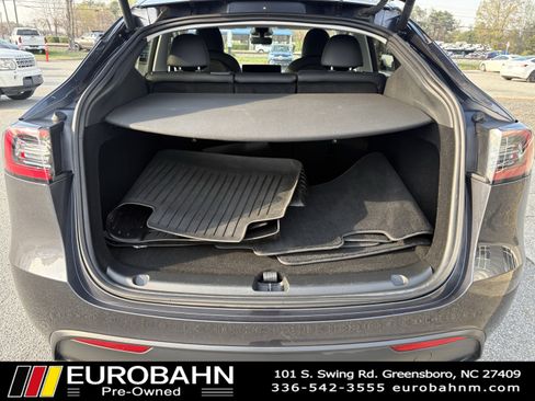 Used 2024 Tesla Model Y Long Range image 36